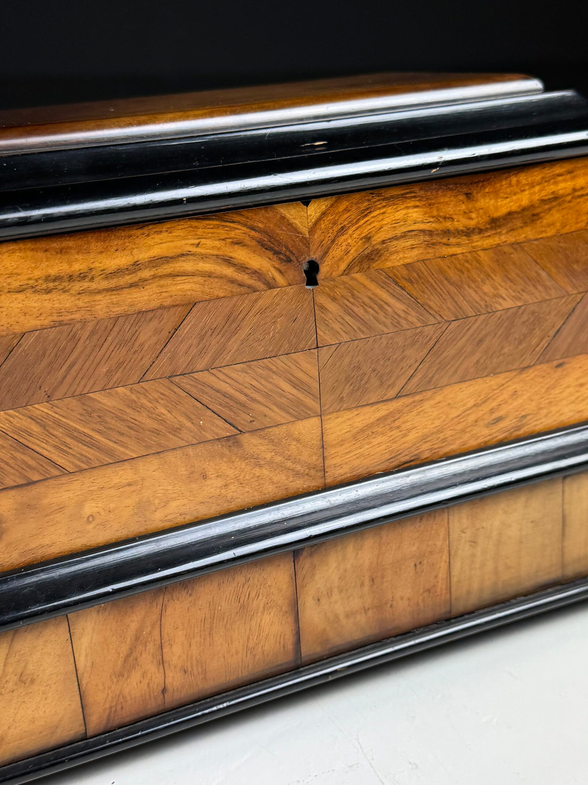 German Veneered Box with Secret Drawer, c. 1800, photo 3