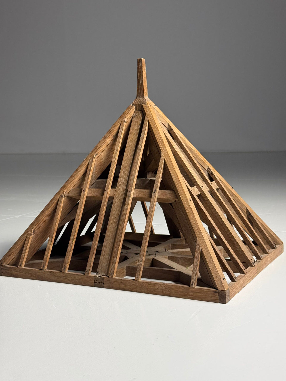 French Oak Piece de Maitrise Roof Model, 20th Century, photo 15