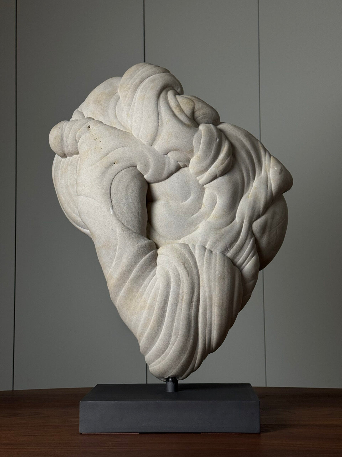 Giant Gogotte de Fontainebleau on Custom Stand, photo 16