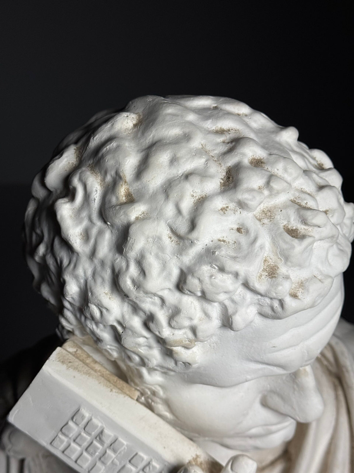 Plaster Bust of Emperor Caracalla on the Phone, photo 5