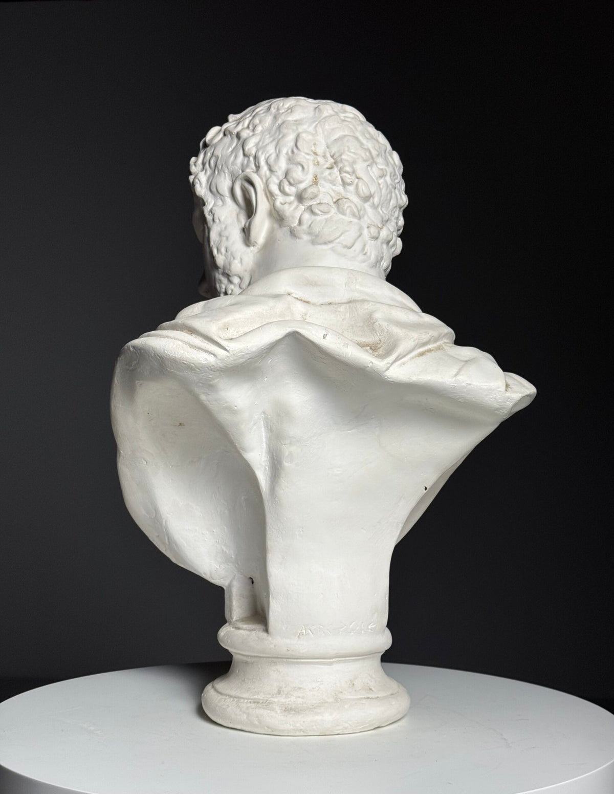 Plaster Bust of Emperor Caracalla on the Phone, photo 10