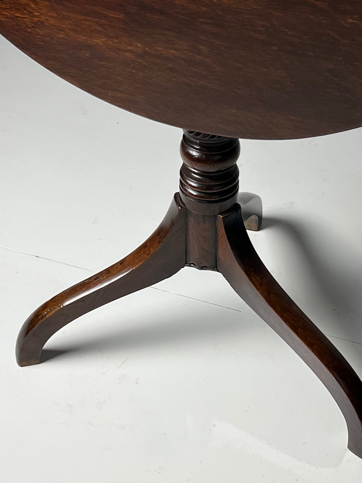 English Solid Oak Tilt Top Table, 19th Century, photo 4