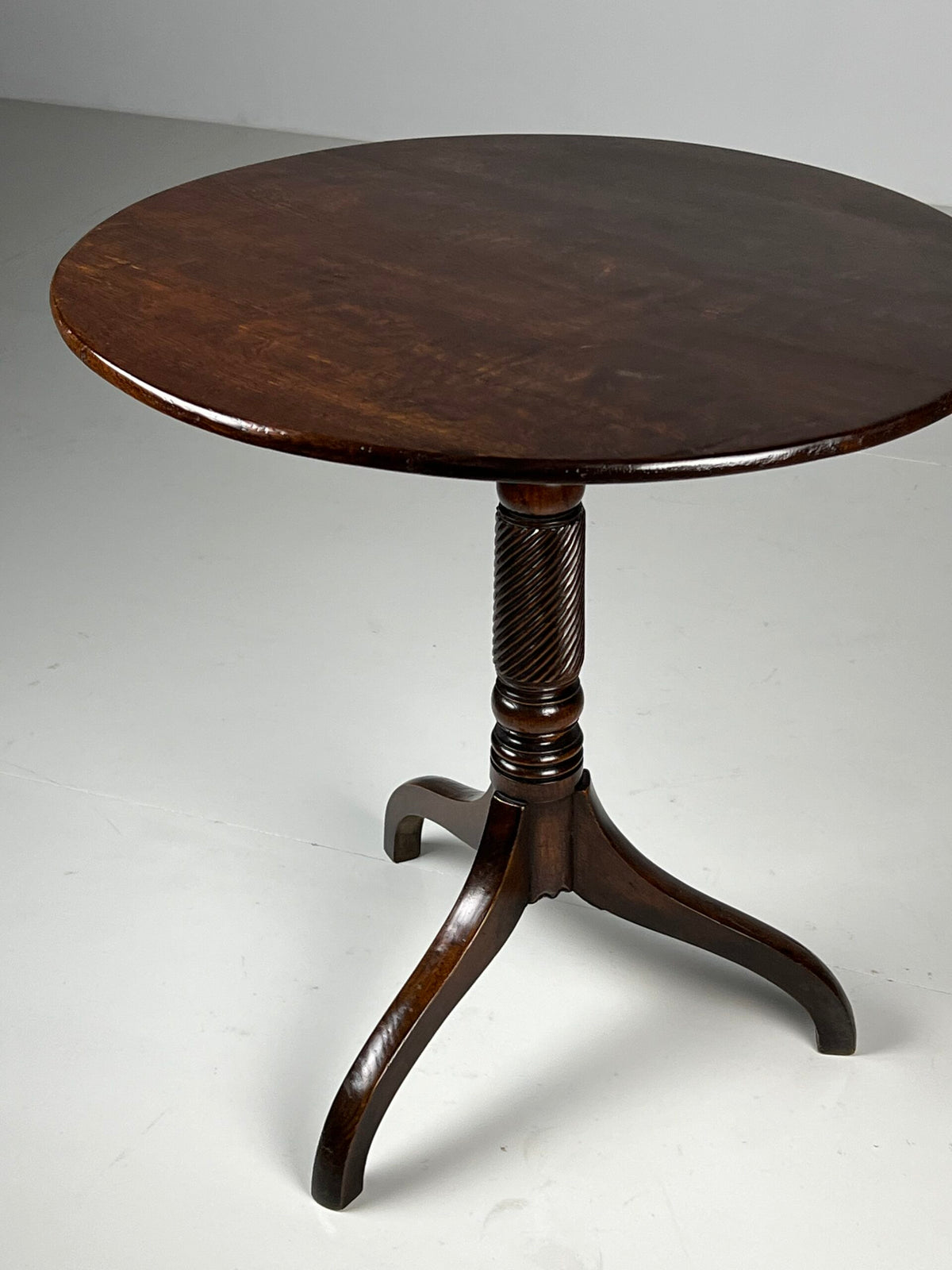 English Solid Oak Tilt Top Table, 19th Century, photo 15