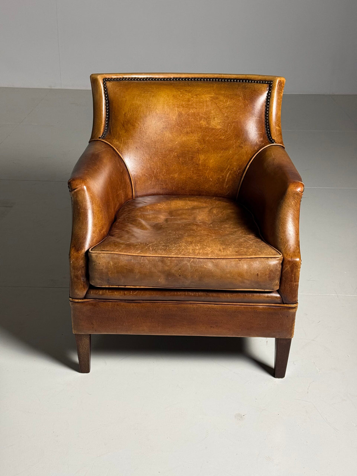 Sheepskin Club Chair in Country House Style, photo 8