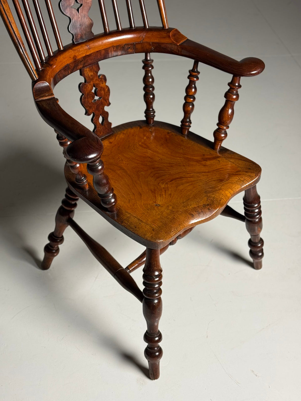 English Yew Wood Windsor Chair, c. 1800, photo 18