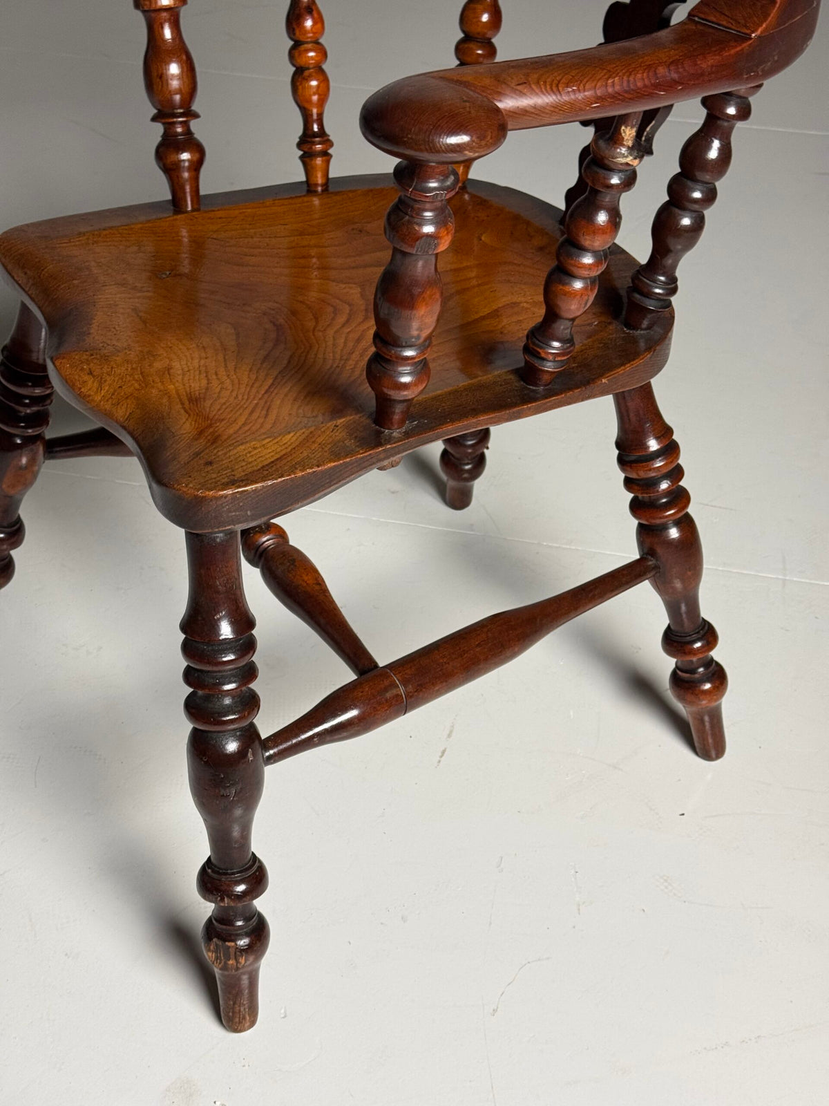 English Yew Wood Windsor Chair, c. 1800, photo 11