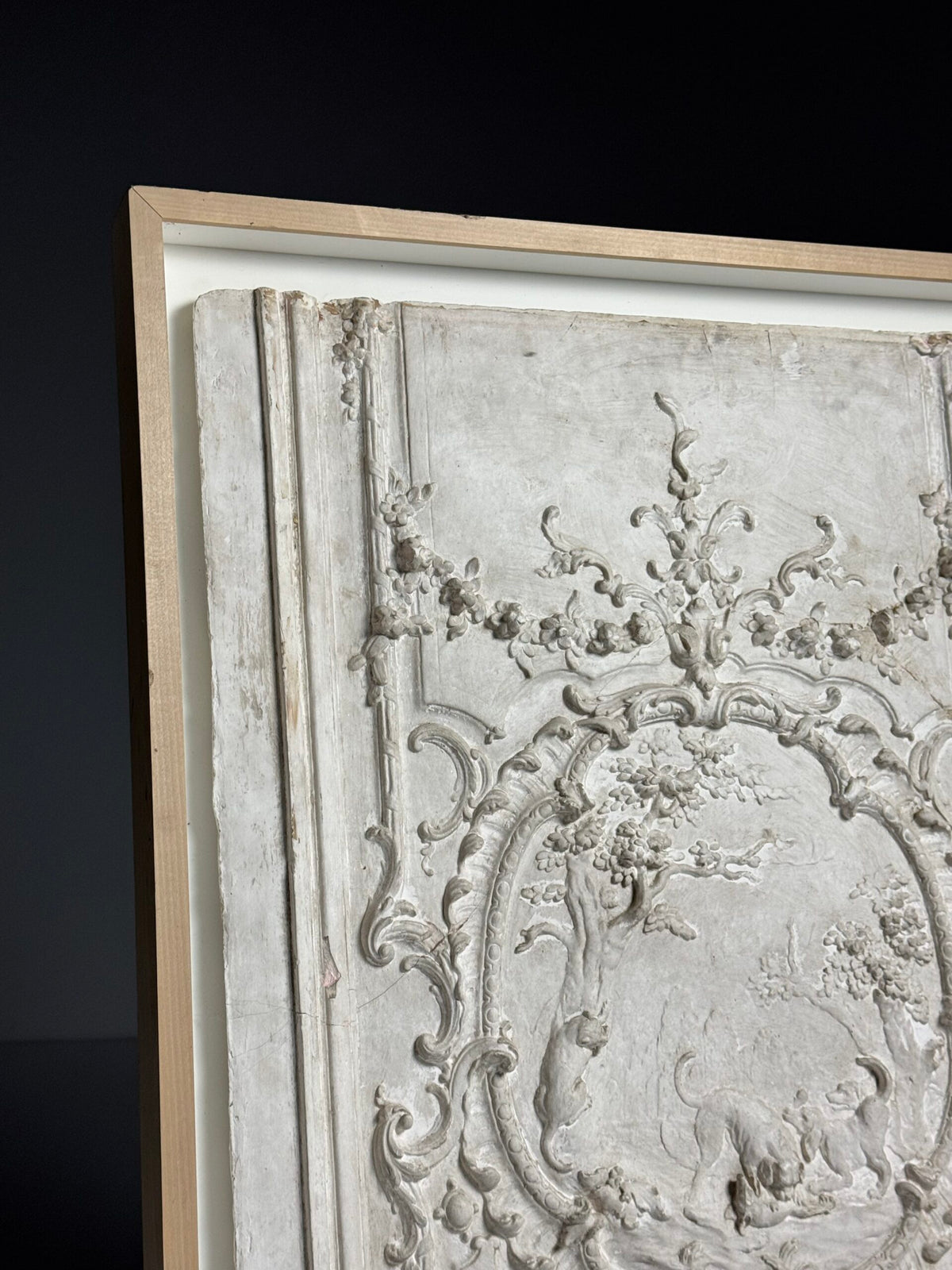 Framed Plaster Ceiling Fragment with Hunting Scene, photo 22