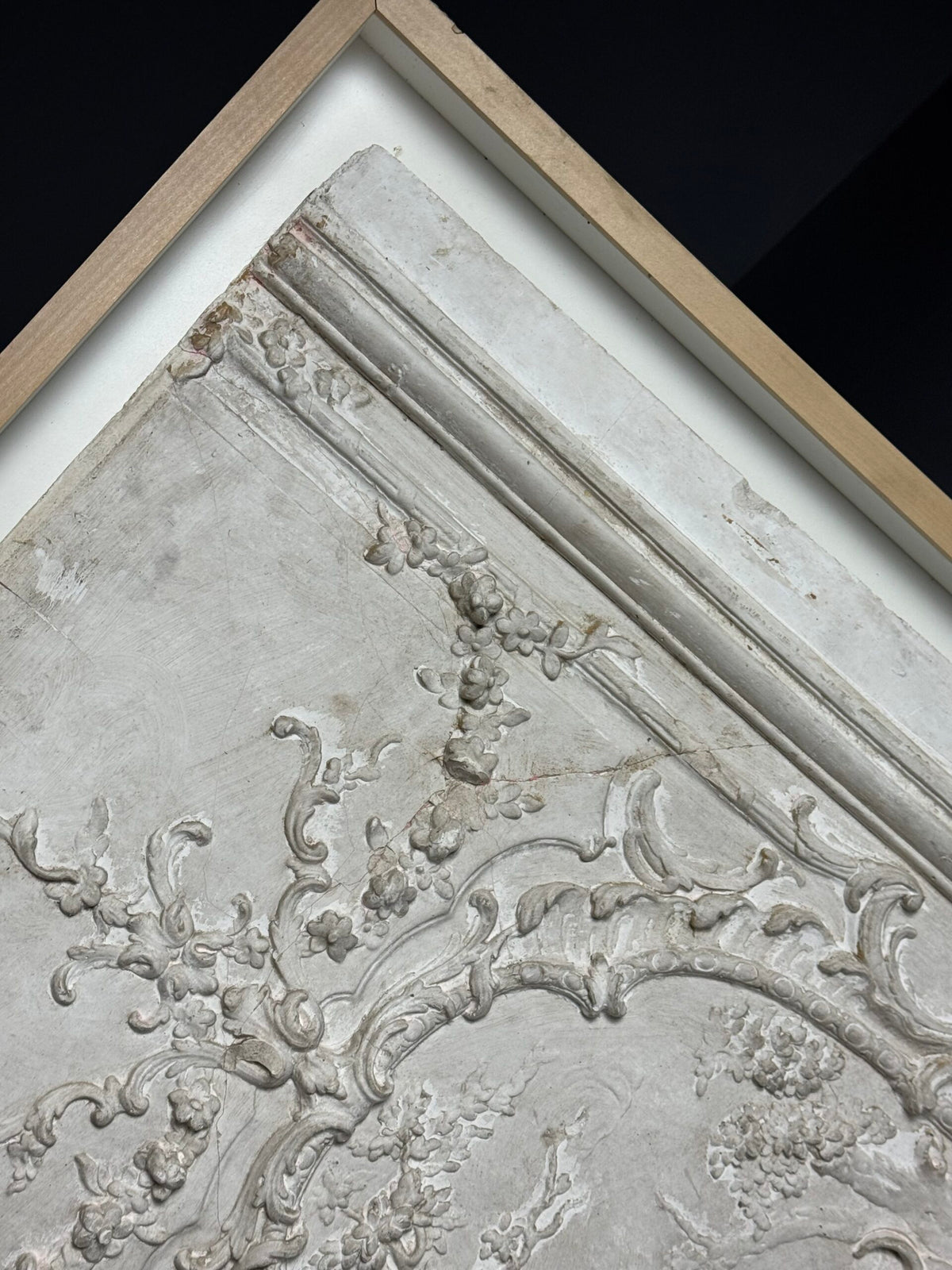 Framed Plaster Ceiling Fragment with Hunting Scene, photo 6