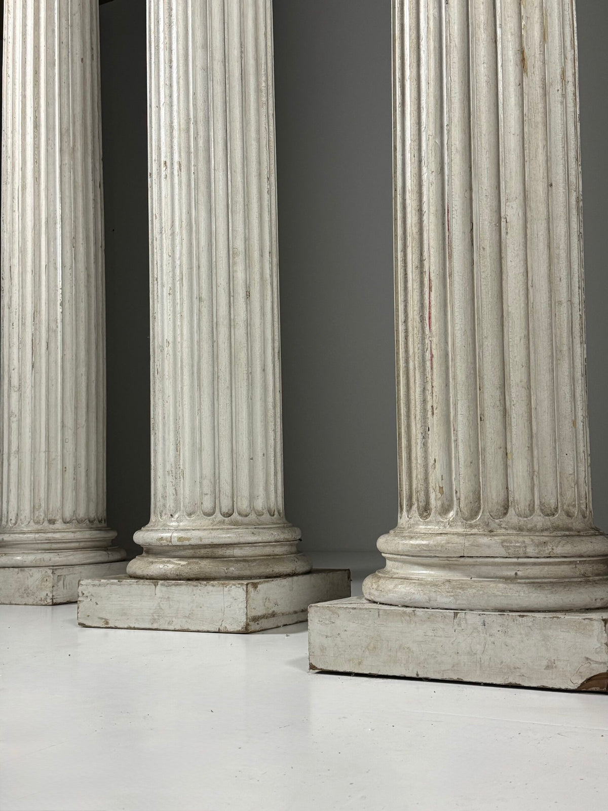 Set of Four Neoclassical White Painted Wooden Columns, 272 cm, photo 15