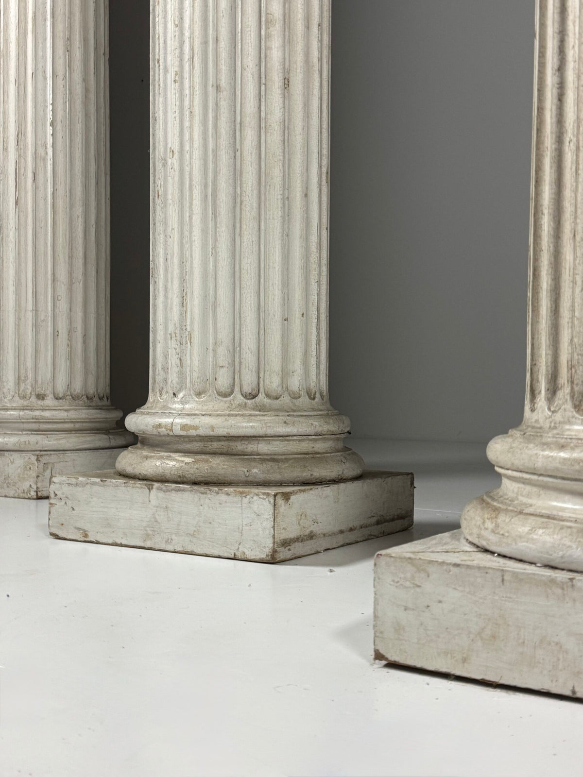 Set of Four Neoclassical White Painted Wooden Columns, 272 cm, photo 14