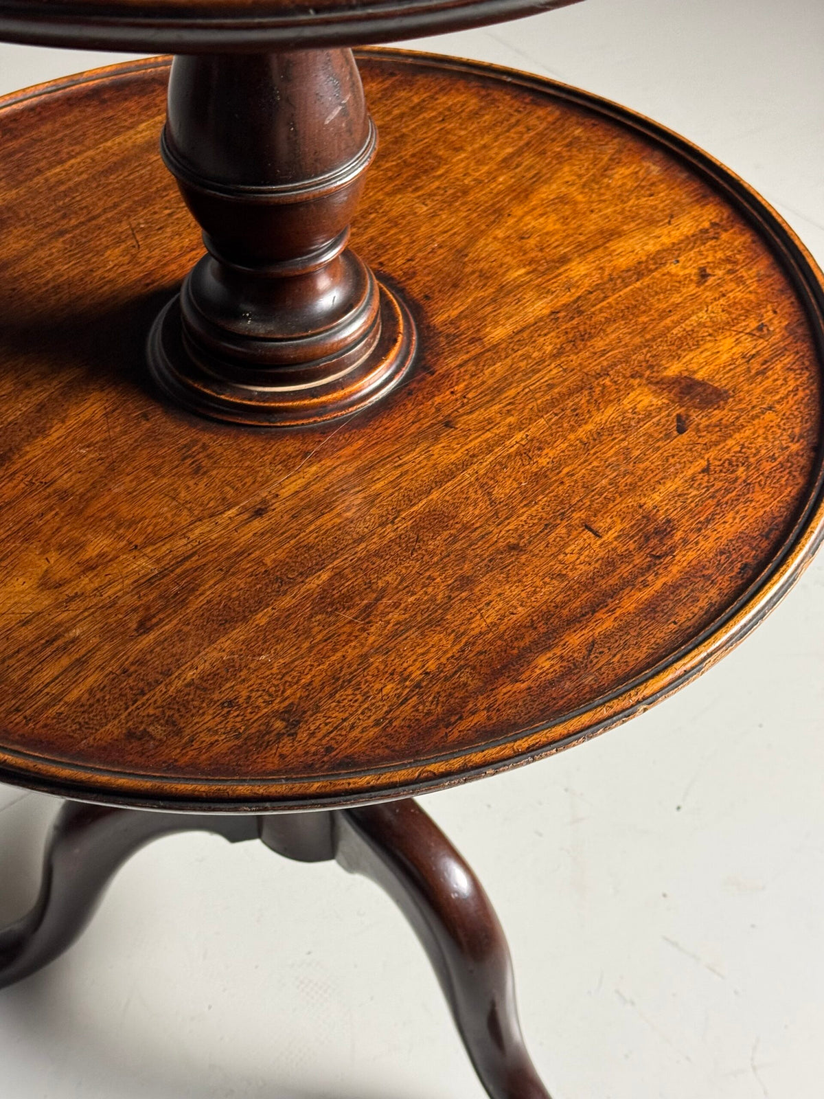 English Tripod Etagere Table, 19th Century, photo 6