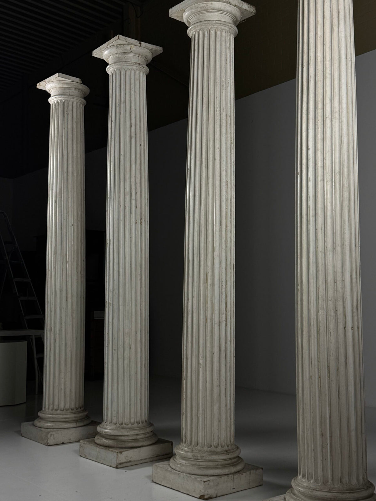 Set of Four Neoclassical White Painted Wooden Columns, 272 cm, photo 3