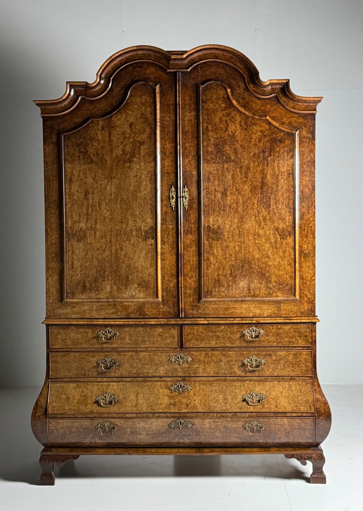 Dutch Burr Walnut Cabinet, circa 1780, photo 37