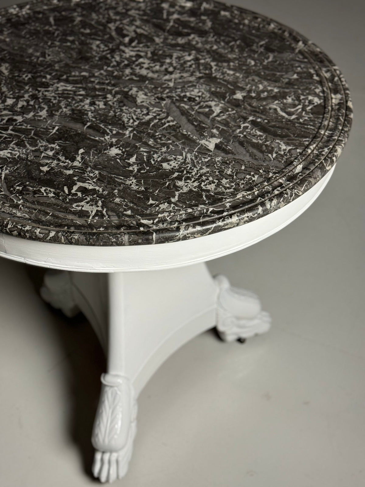 Early 19th Century White Painted Gueridon Center Table, France, photo 13