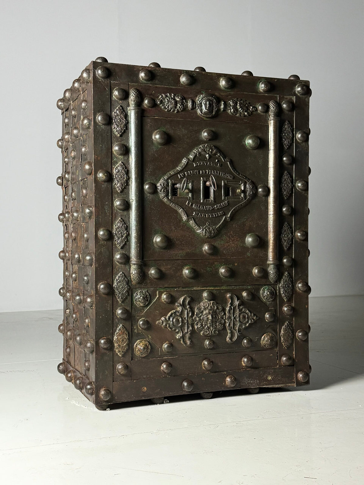 French Hobnail Safe by Magaud de Charf, Marseille, 1850 to 1890, photo 33