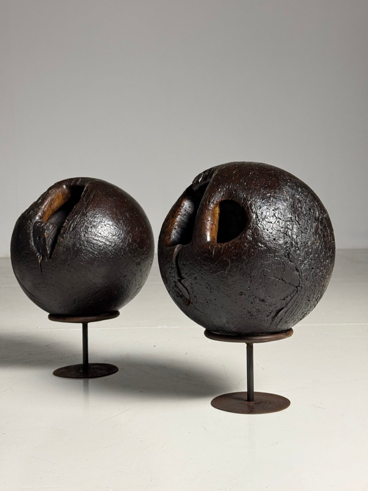 Pair of 18th Century Wooden Bowling Balls on Stand, photo 16