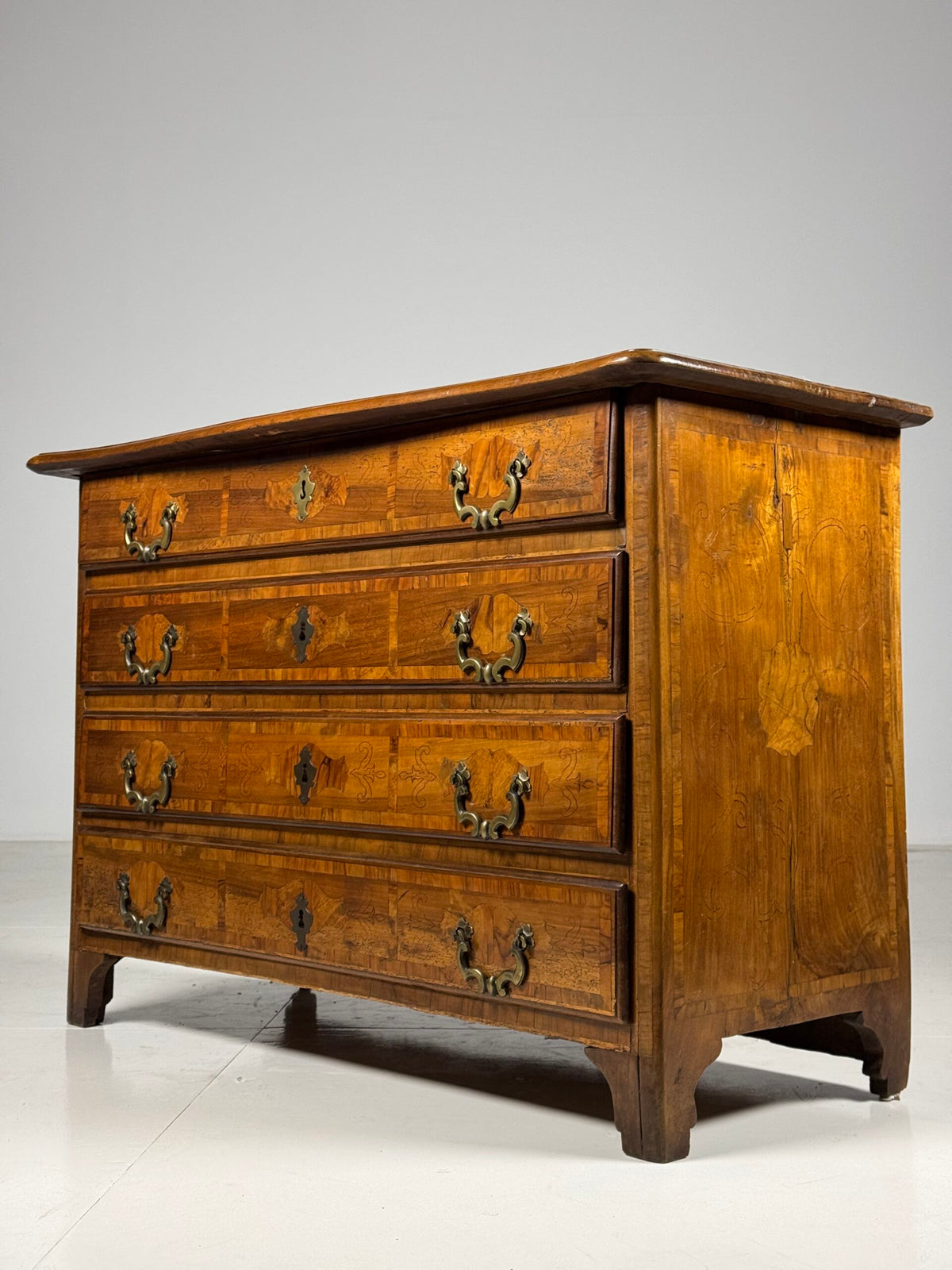 Italian Inlaid Chest of Drawers, 18th Century, photo 2