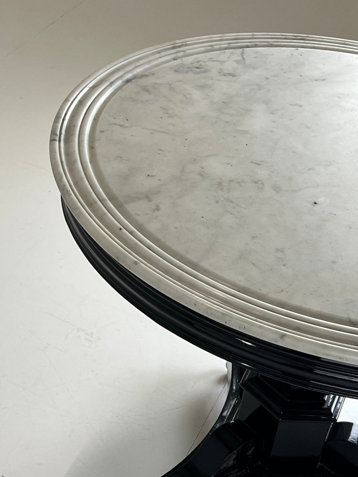 Black Lacquered Center Table with White Marble Top, Belgium c. 1900, photo 19