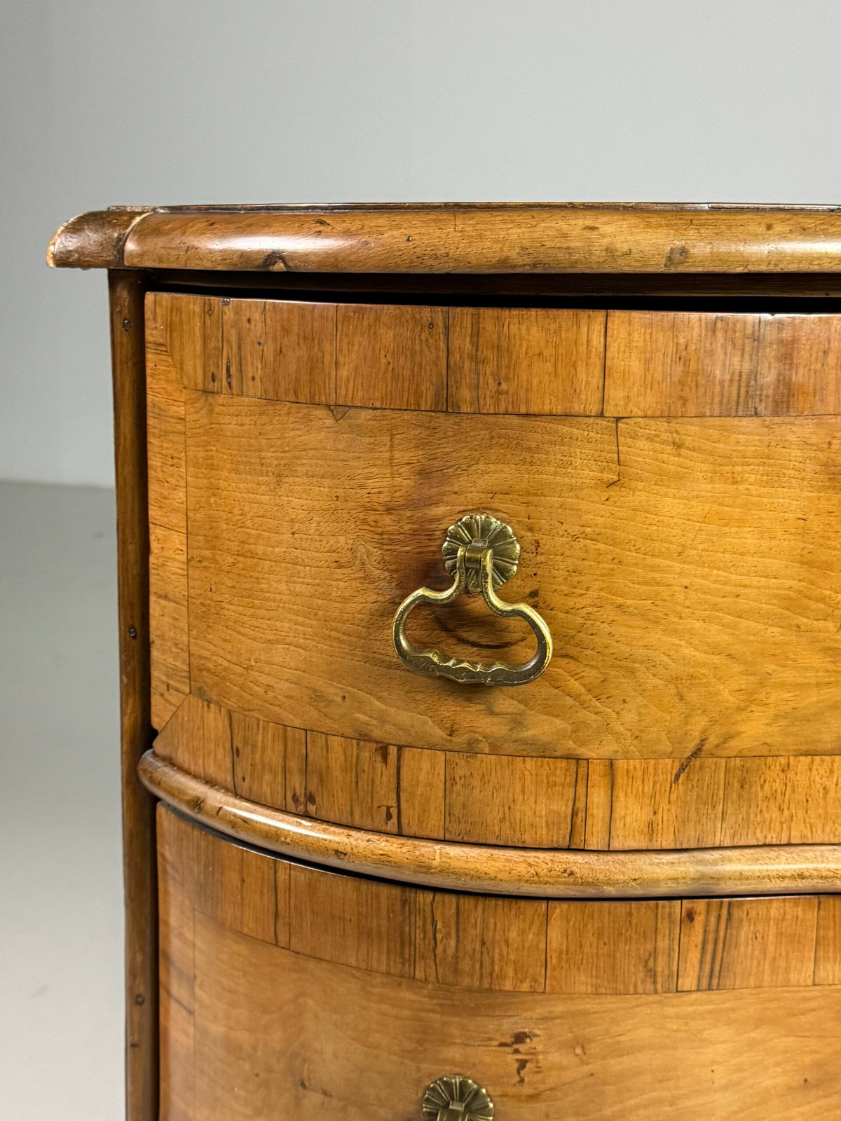 South German Serpentine Chest of Drawers, 18th Century, photo 23