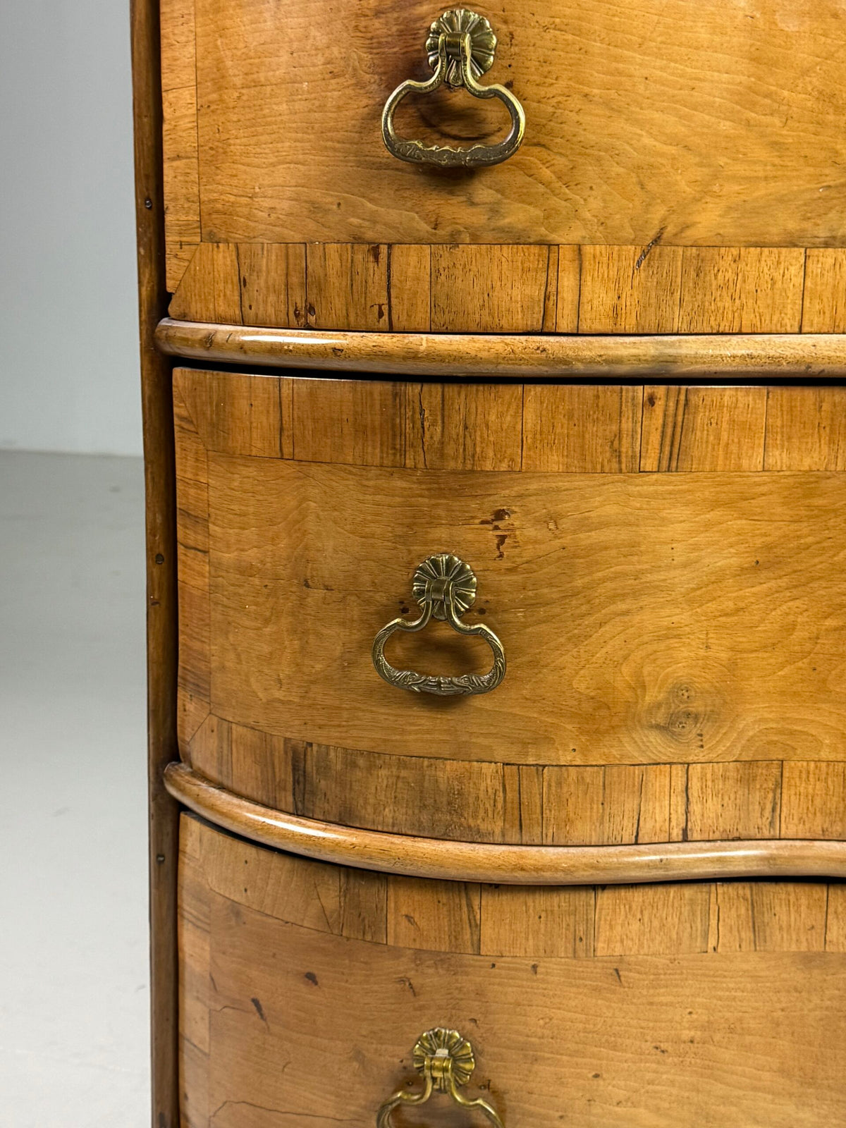 South German Serpentine Chest of Drawers, 18th Century, photo 22