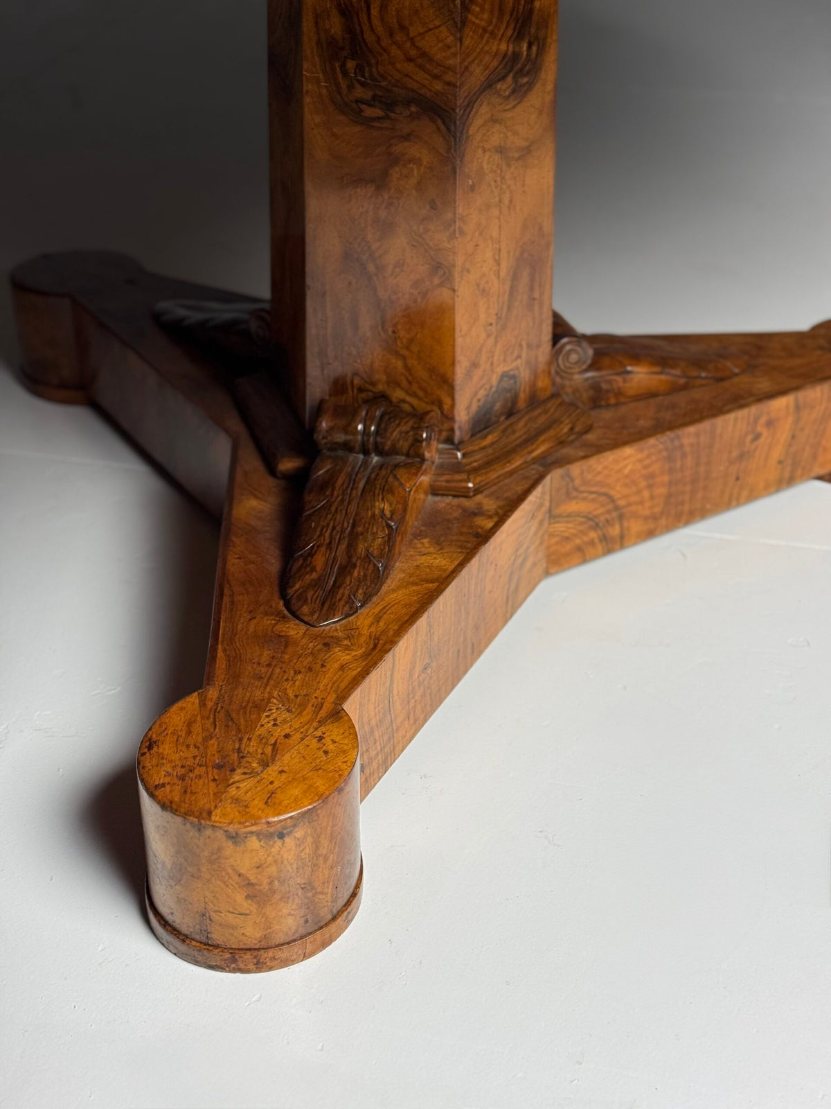 Biedermeier Walnut Center Table, Early 19th Century, photo 18