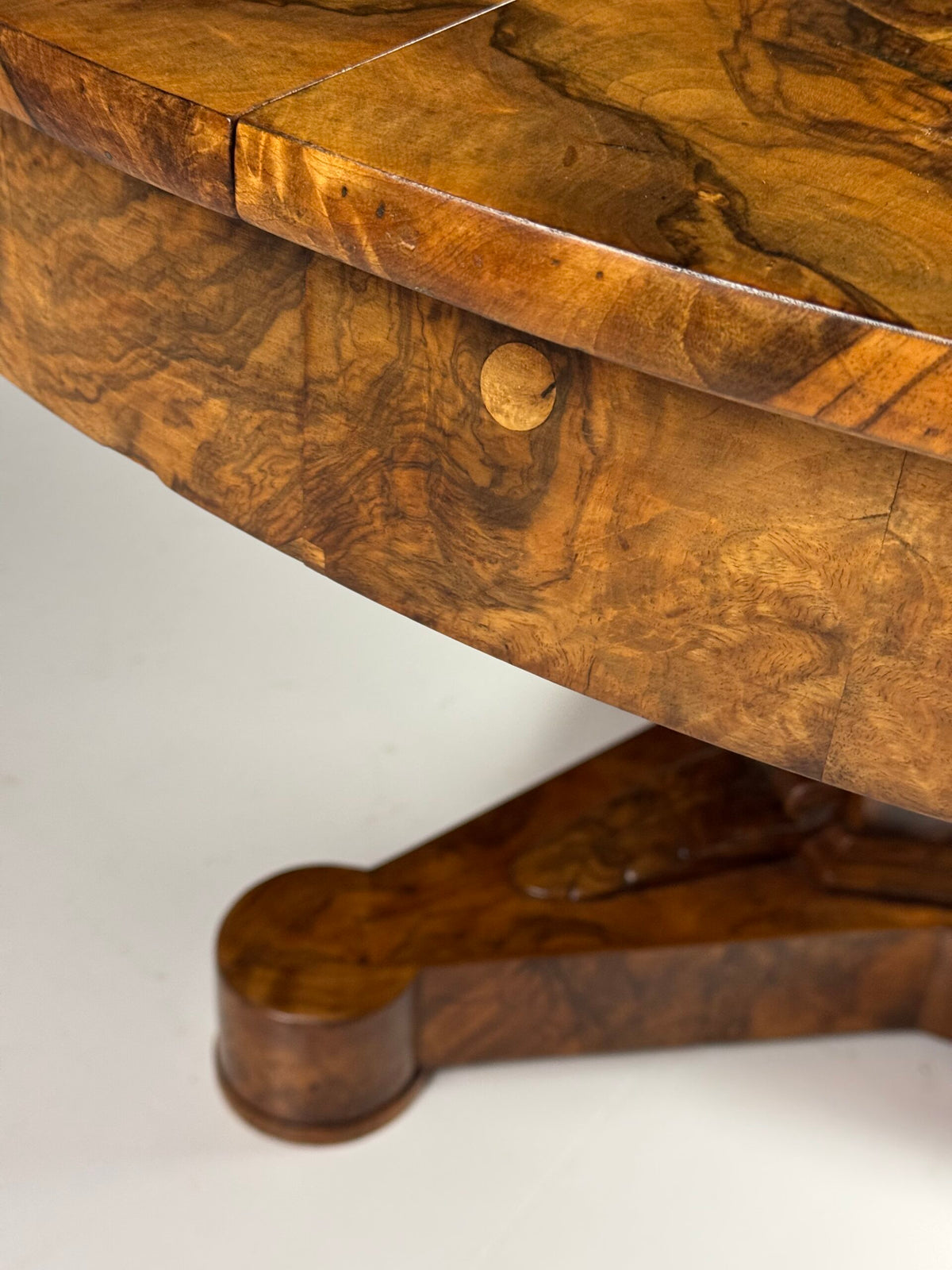 Biedermeier Walnut Center Table, Early 19th Century, photo 8