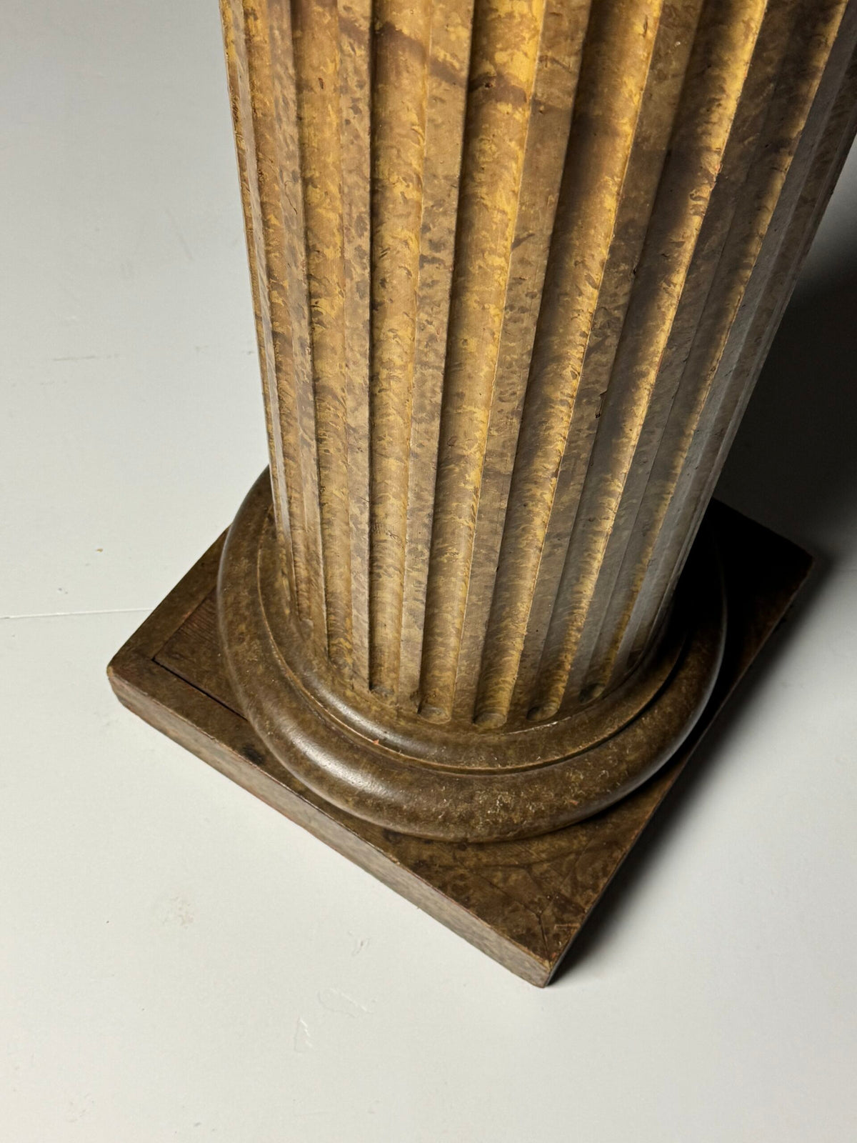 French Faux Marbre Painted Pine Column, 19th Century, photo 7