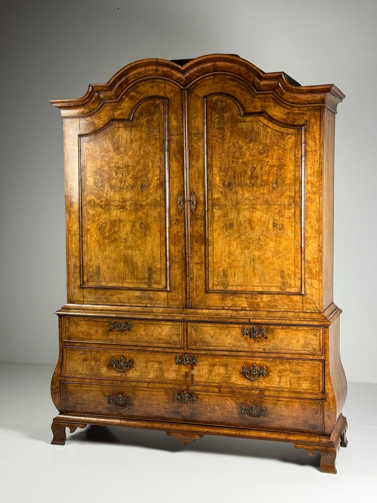 Dutch Burr Walnut Cabinet, 1770 to 1790, photo 1