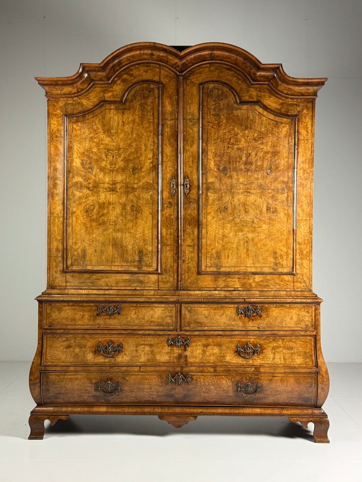 Dutch Burr Walnut Cabinet, 1770 to 1790, photo 2