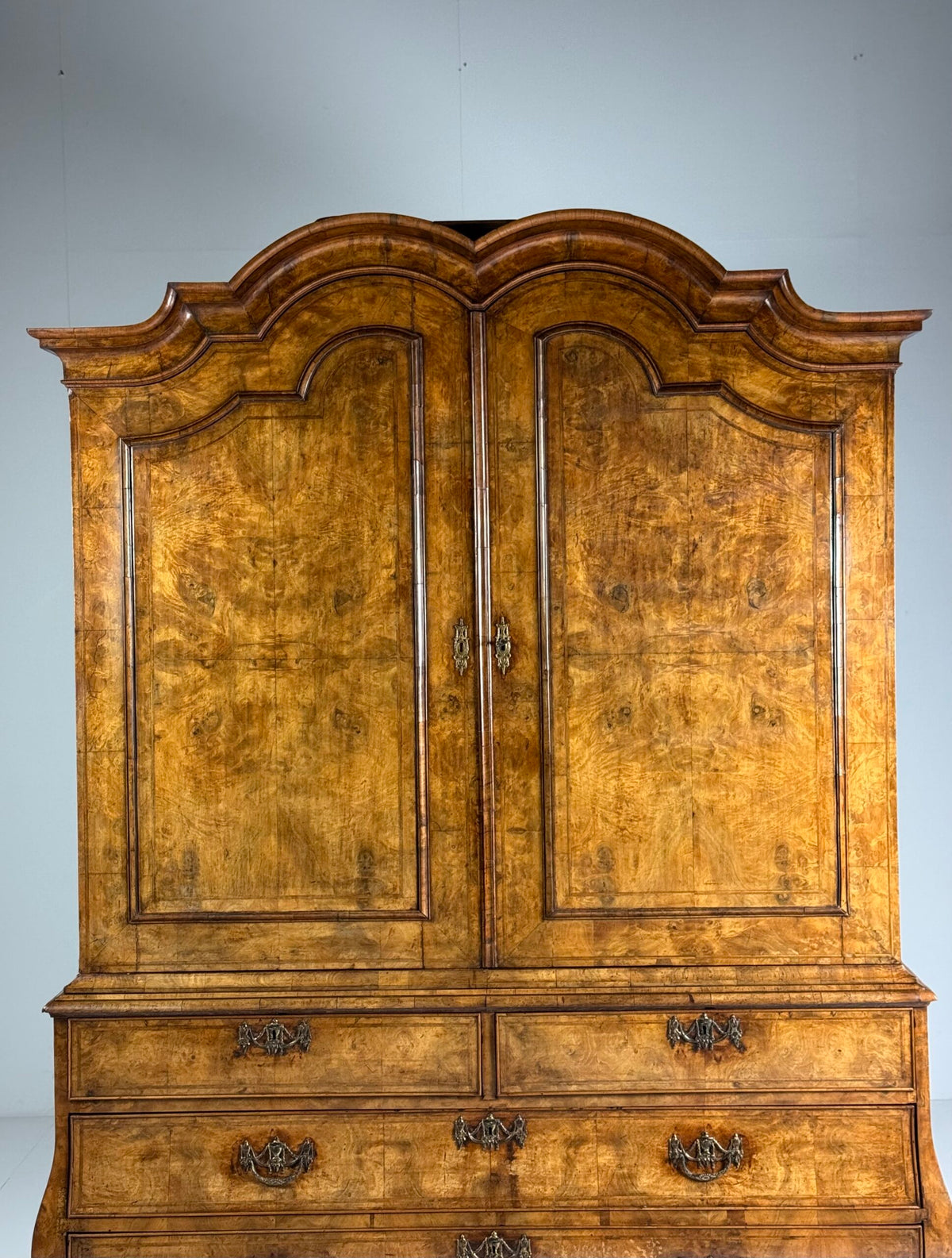 Dutch Burr Walnut Cabinet, 1770 to 1790, photo 3