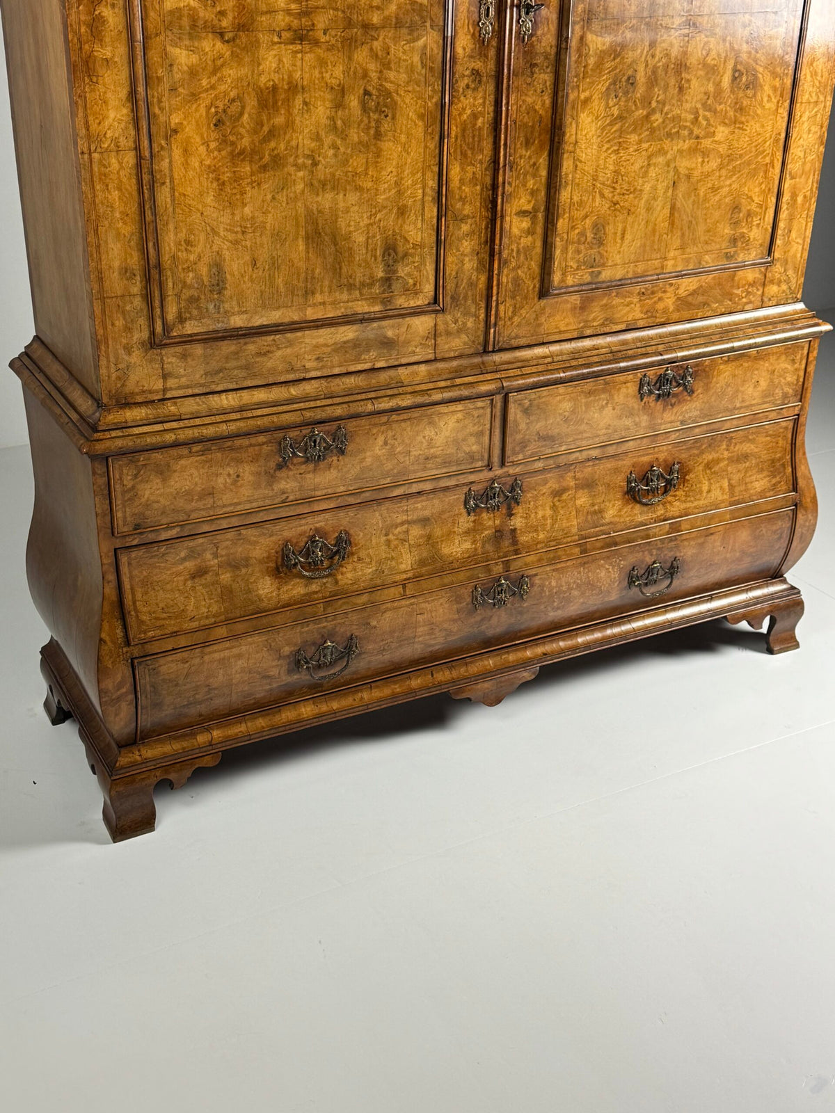 Dutch Burr Walnut Cabinet, 1770 to 1790, photo 5