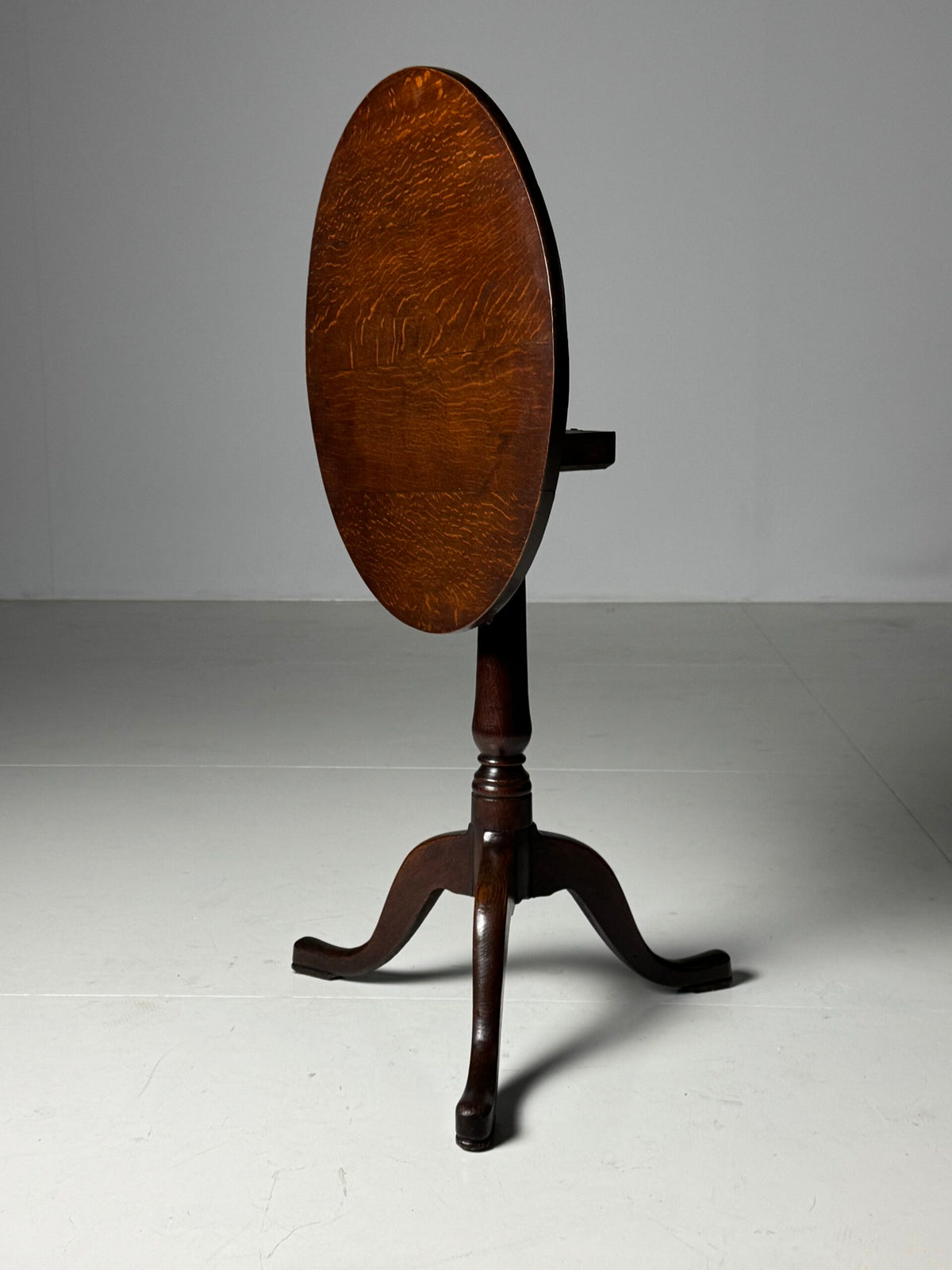English Oak Tilt Top Table, 19th Century, photo 8