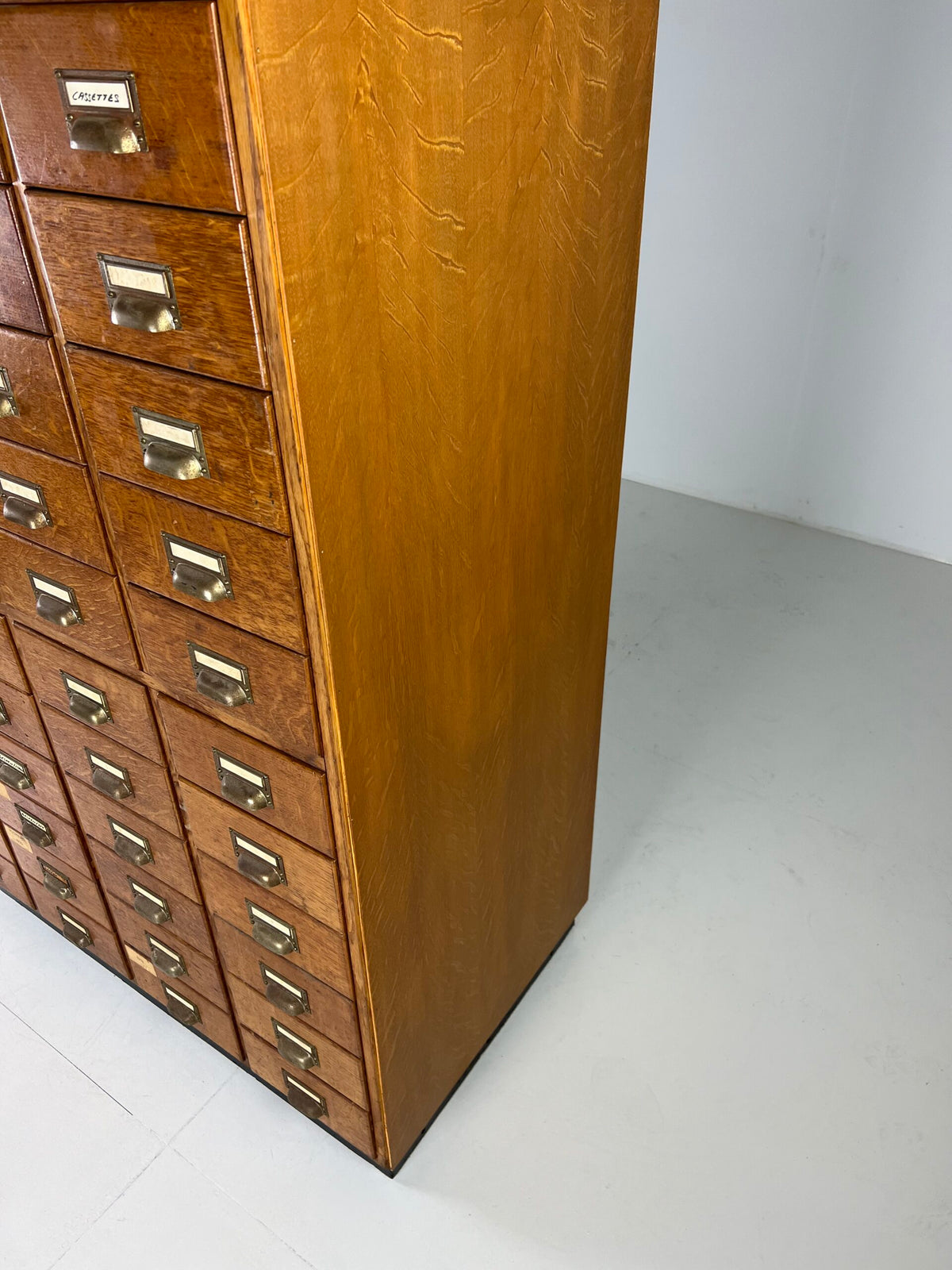Large Apothecary Cabinet with 96 Drawers, The Hague, c. 1960, photo 5