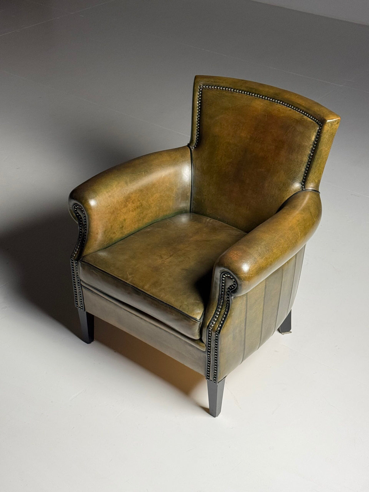 Green Sheepskin Club Armchair, photo 9