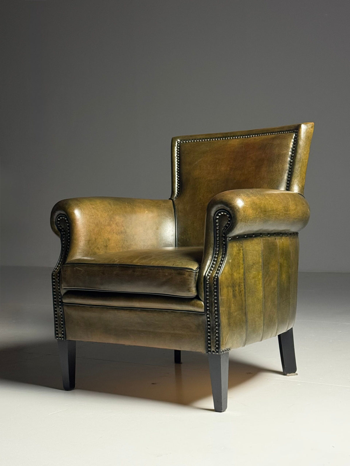 Green Sheepskin Club Armchair, photo 5