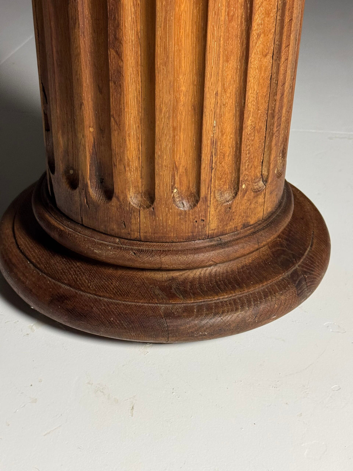 French Solid Oak Column Pedestal, Mid 20th Century, photo 12