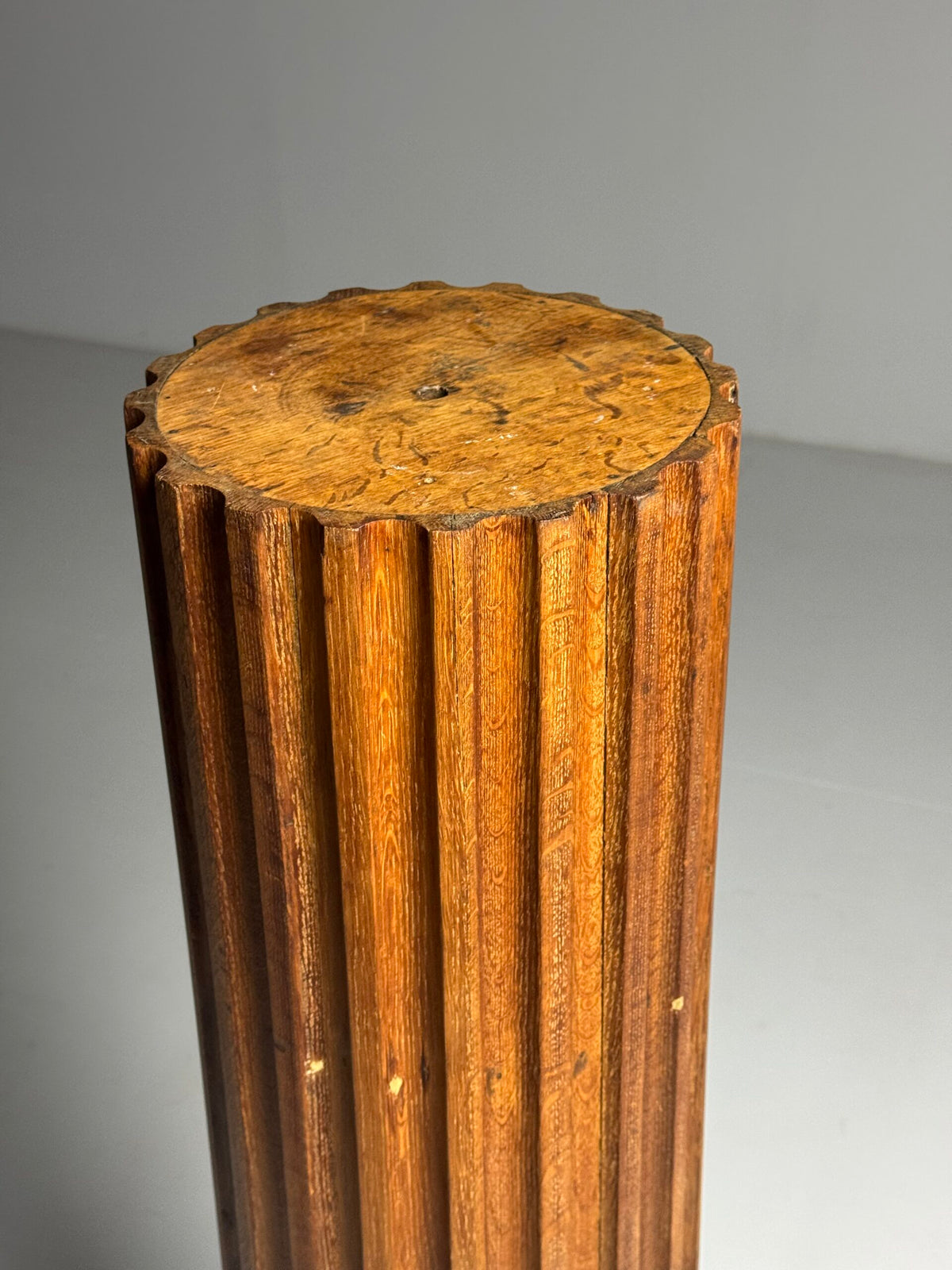 French Solid Oak Column Pedestal, Mid 20th Century, photo 5