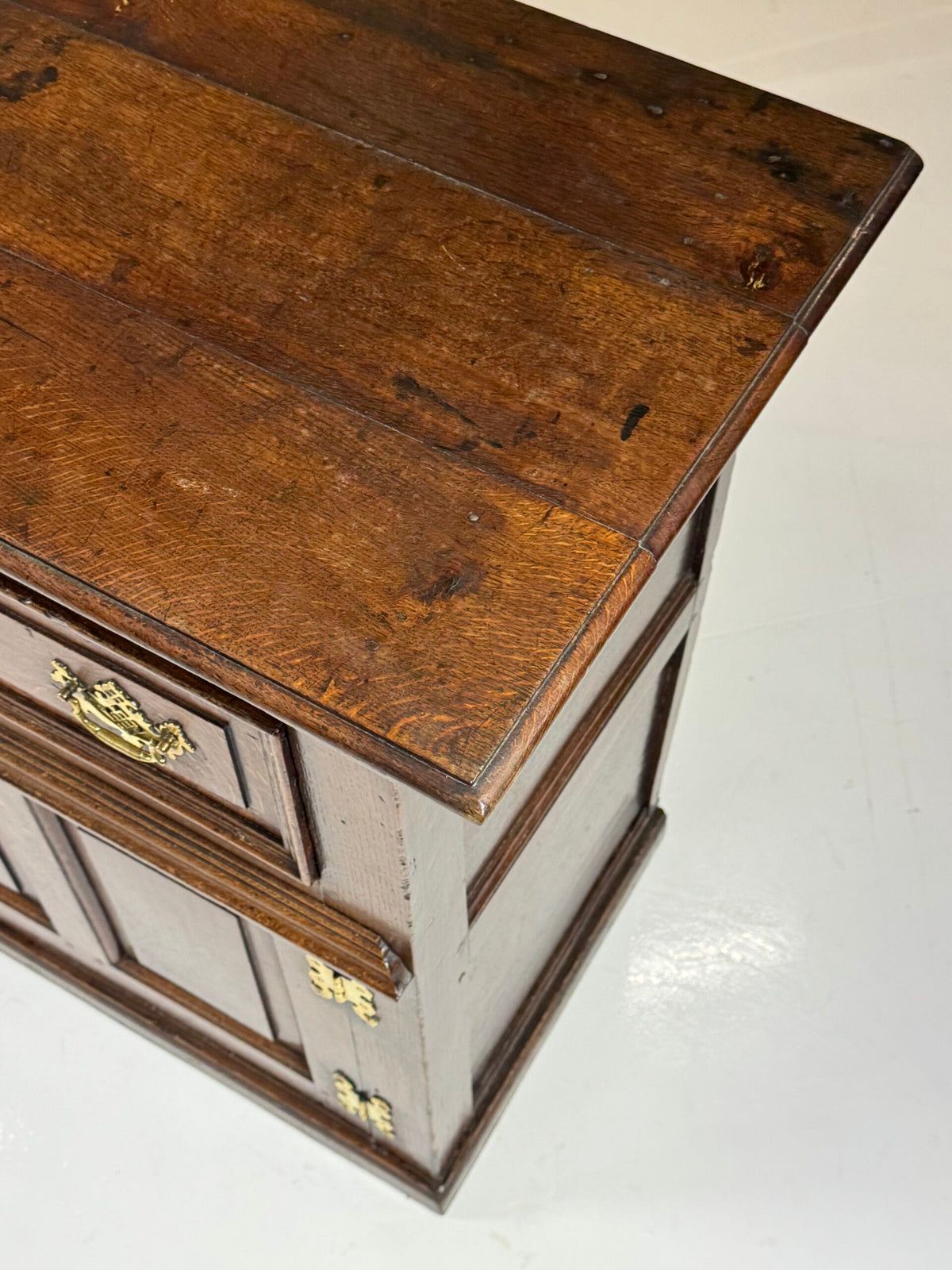 Extra Long English Oak Dresser, c. 1720, 302 cm, photo 20