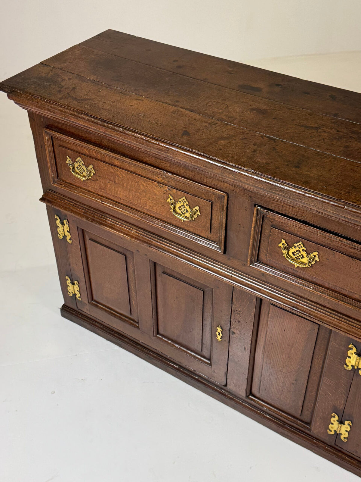 Extra Long English Oak Dresser, c. 1720, 302 cm, photo 18