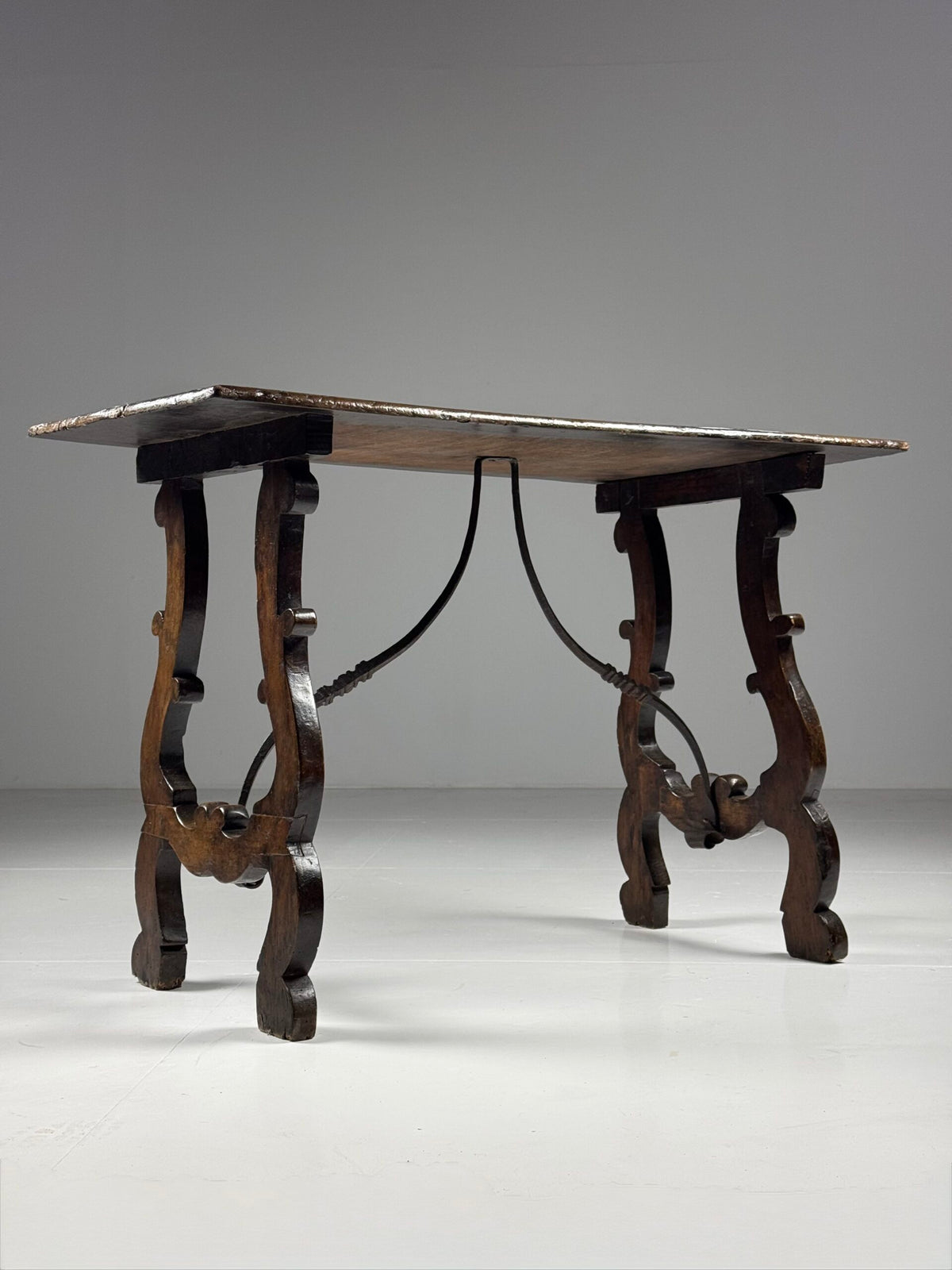 Italian Walnut Console Table, 18th Century, photo 19