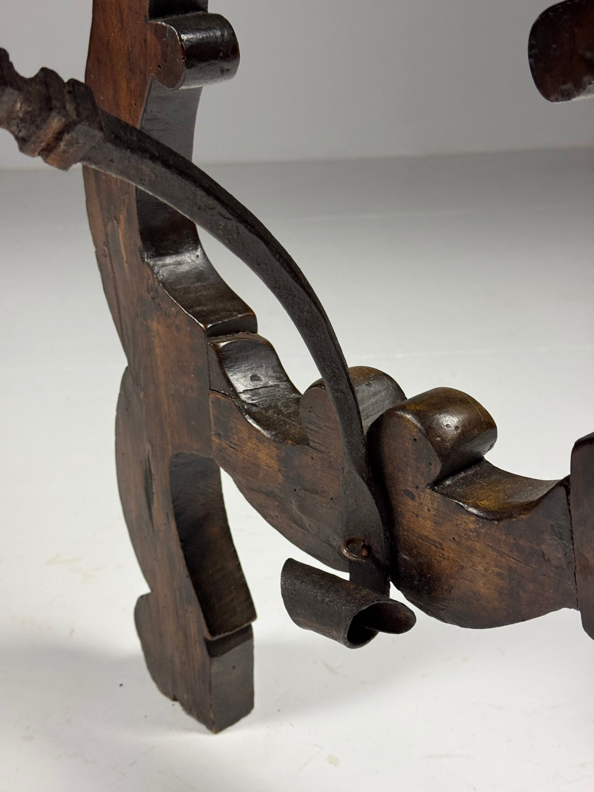 Italian Walnut Console Table, 18th Century, photo 13