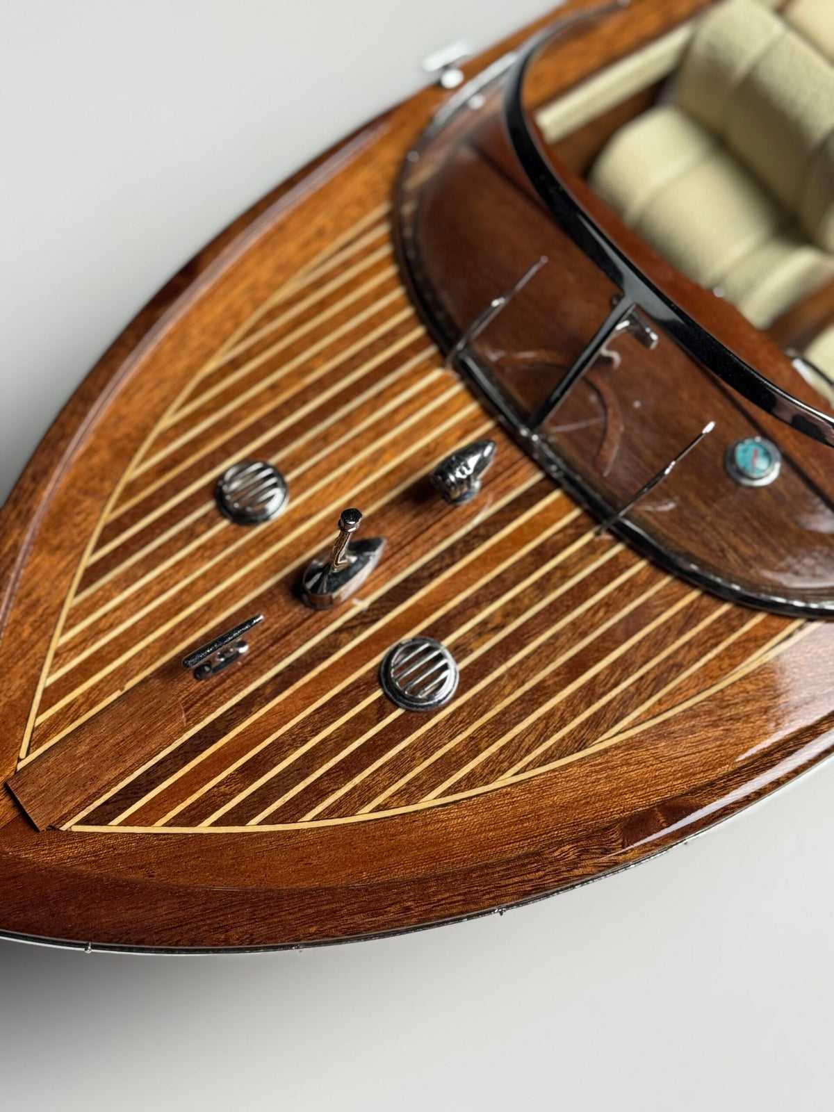 Riva Aquarama Scale Model Boat, 1:12, photo 2