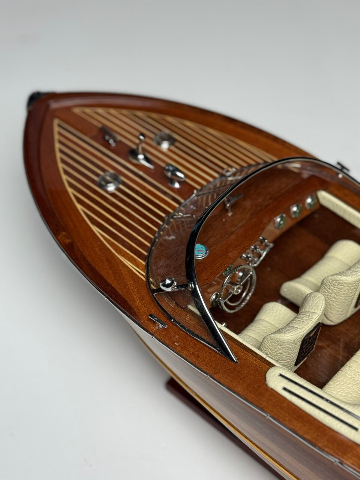 Riva Aquarama Scale Model Boat, 1:12, photo 9