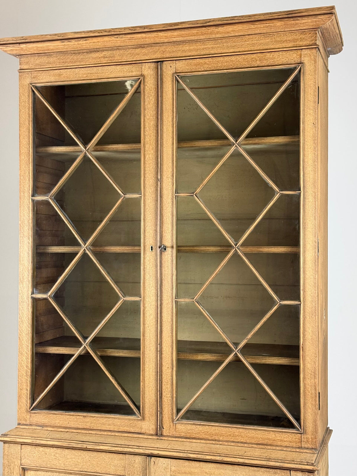 English Bleached Oak Display Cabinet, 19th Century, photo 4