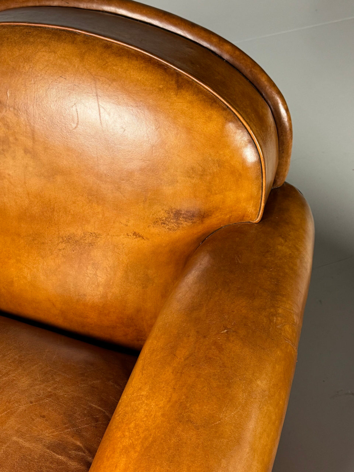 Pair of Bart van Bekhoven Sheepskin Club Chairs, photo 6