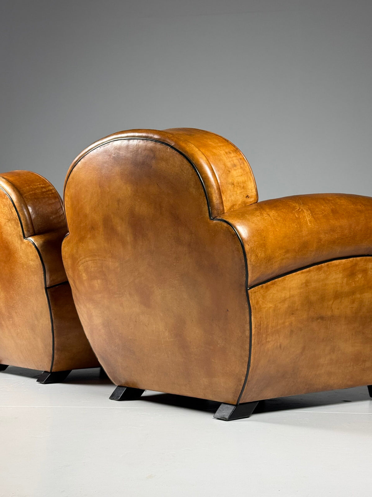 Pair of Bart van Bekhoven Sheepskin Club Chairs, photo 5