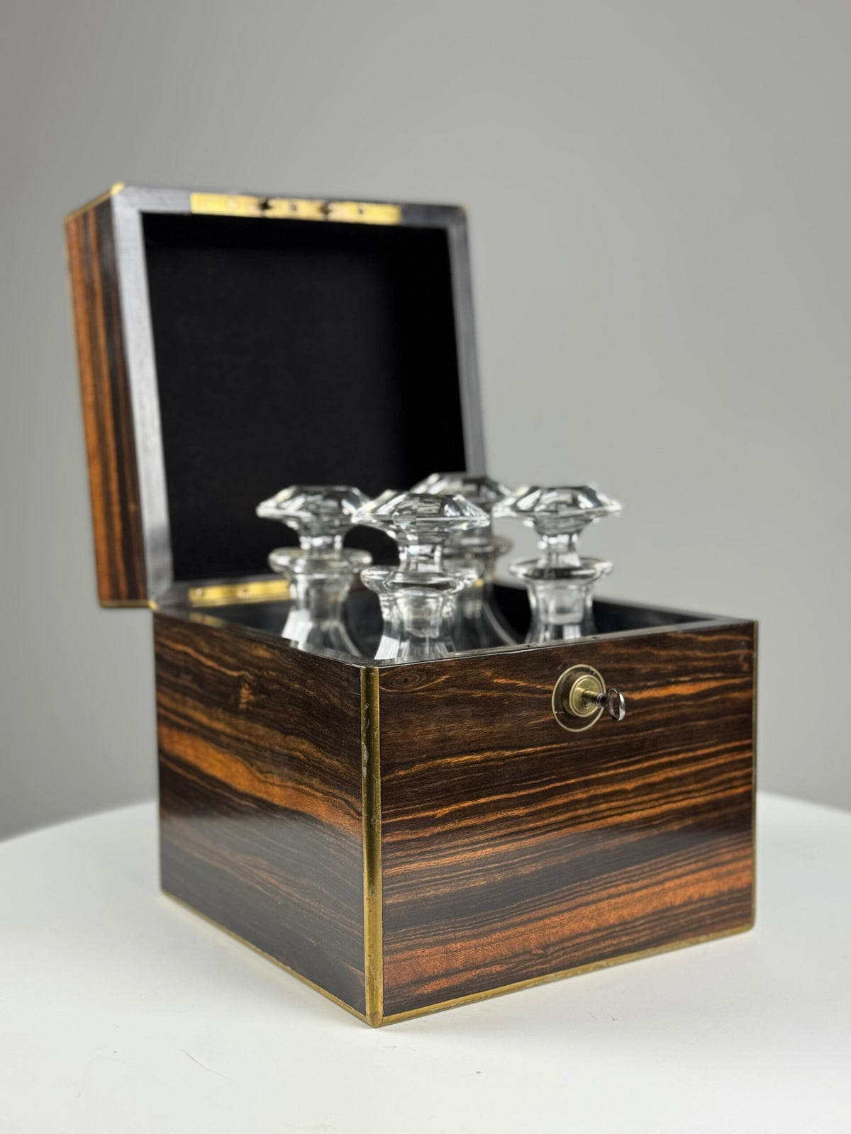 Late 19th Century Decanter Box with Bramah Lock, photo 20