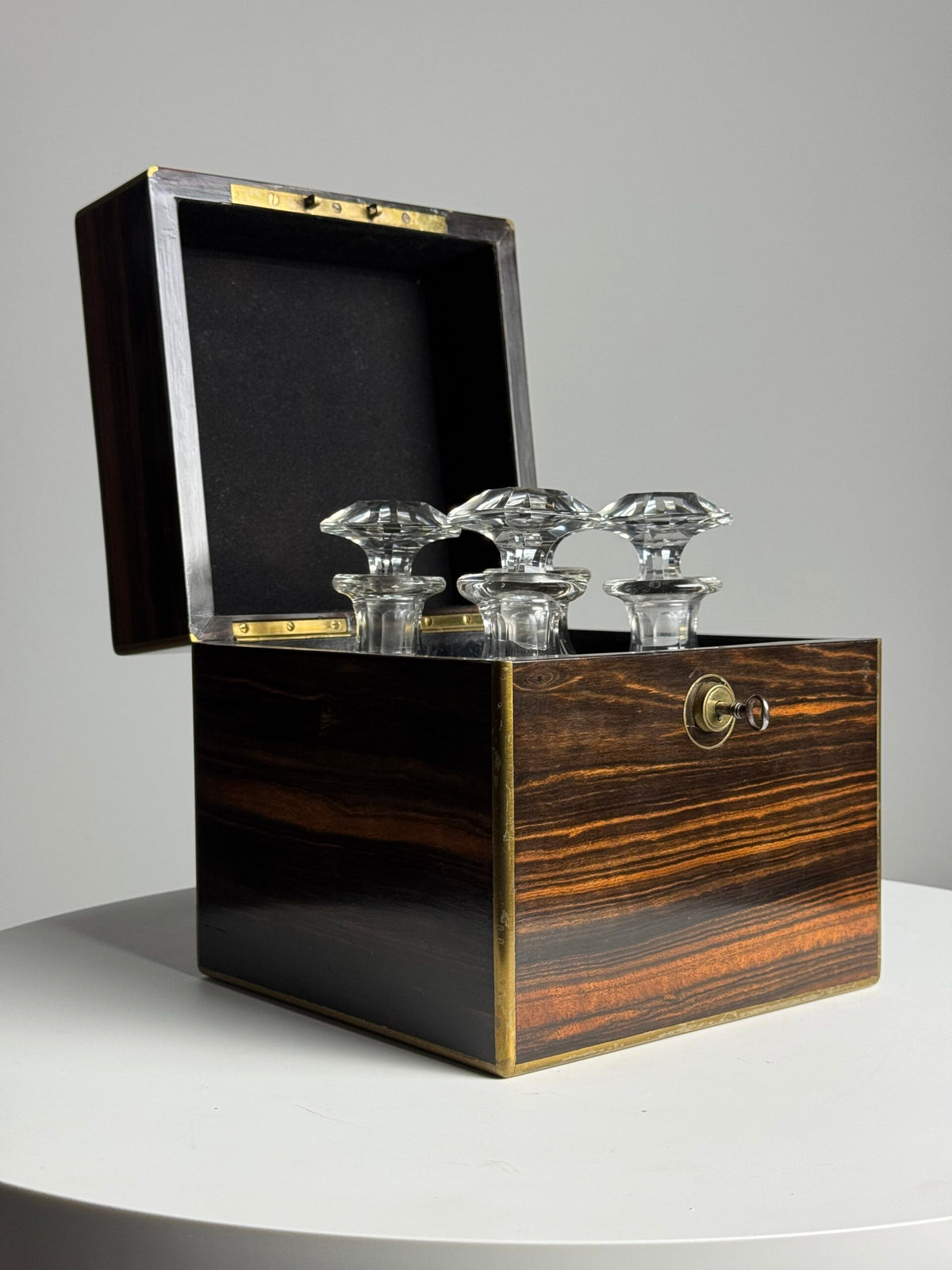 Late 19th Century Decanter Box with Bramah Lock, photo 21