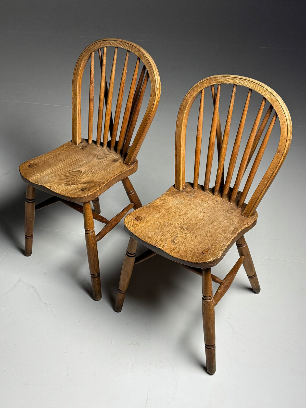 Set of Two Oak Windsor Dining Chairs, Early 20th Century, photo 1