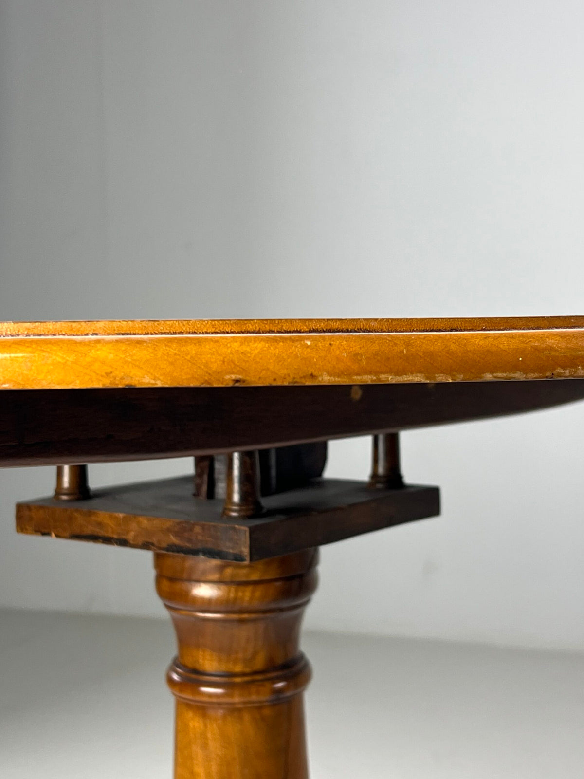 English Tilt Top Side Table, photo 9